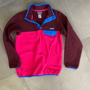 Patagonia Color block Synchilla Pullover. Great condition. Size XS